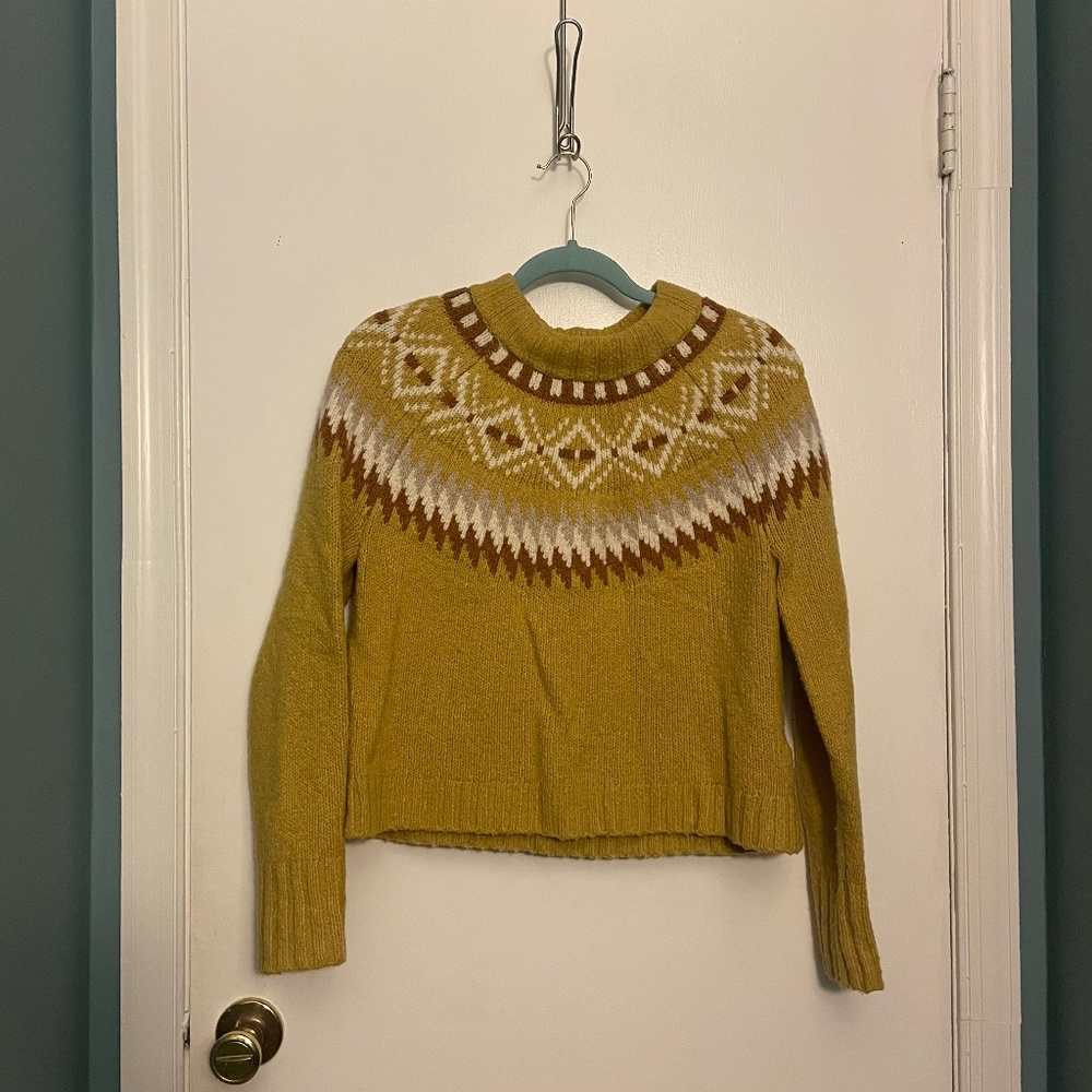 Yellow sweater